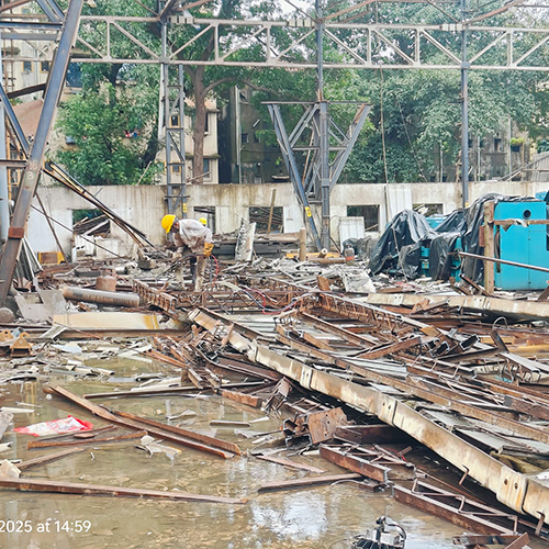 Commercial building demolition photo