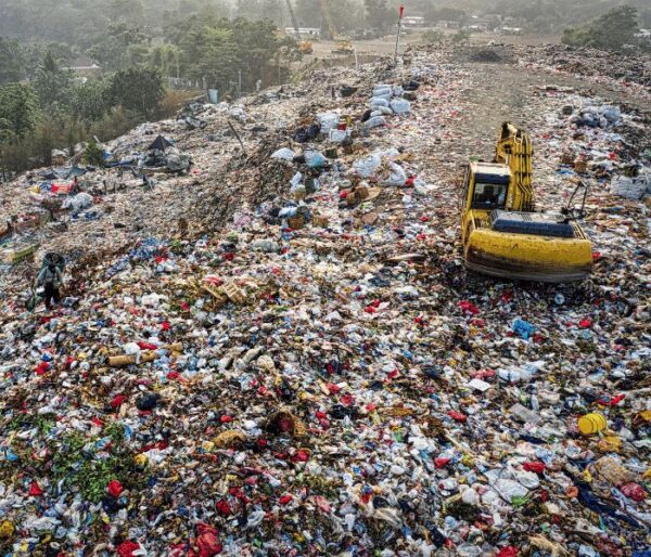 Construction and demolition waste management in India